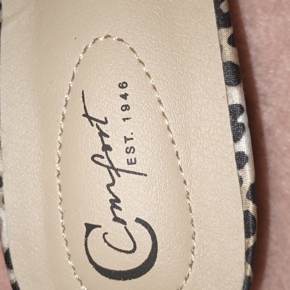 NWT. Leopard slide sandals 7.5 - Picture 5 of 8